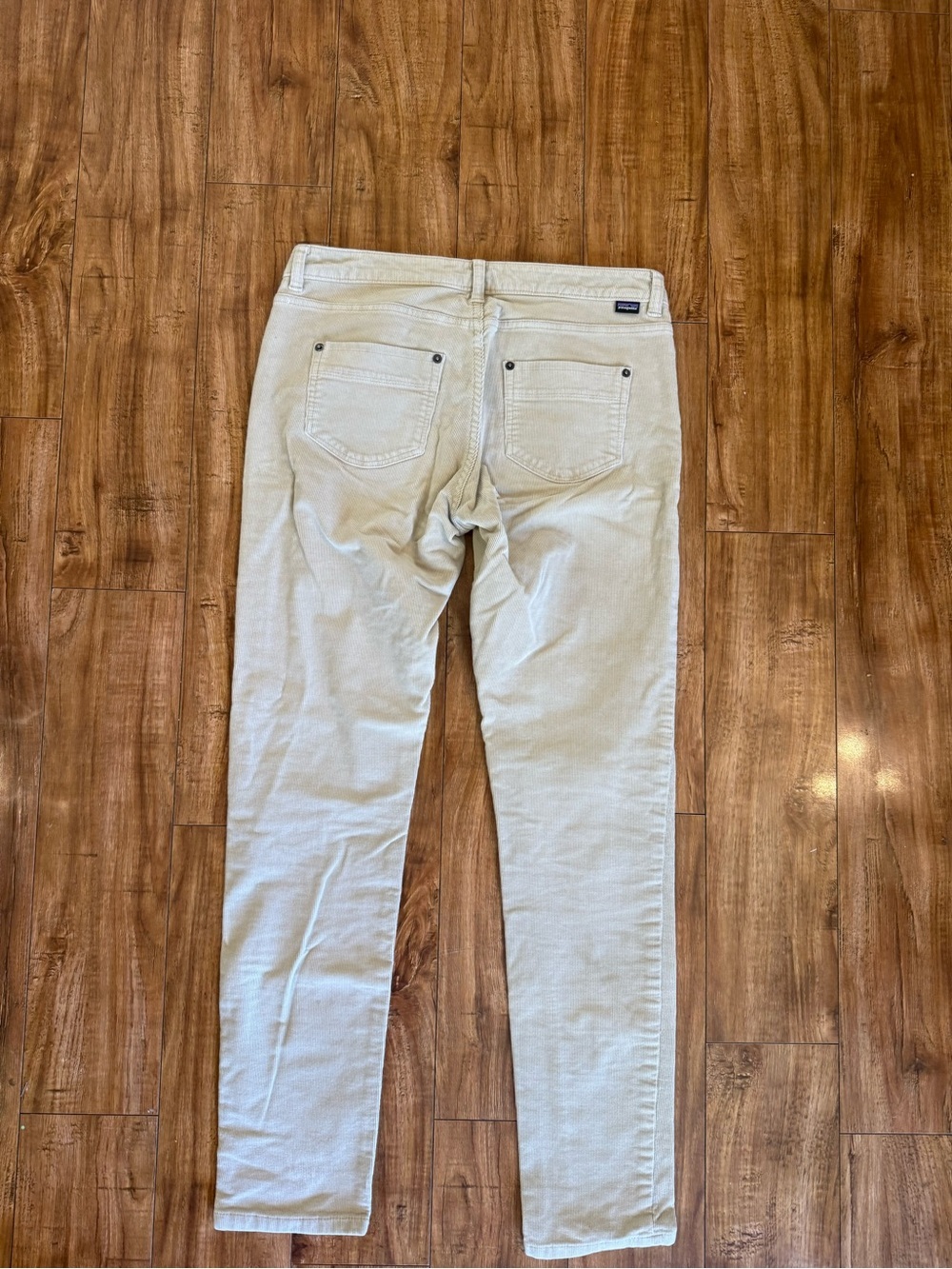 Patagonia Women’s Tan Beige Slim Straight Corduroy Jeans Pants Size 29 - Picture 9 of 12
